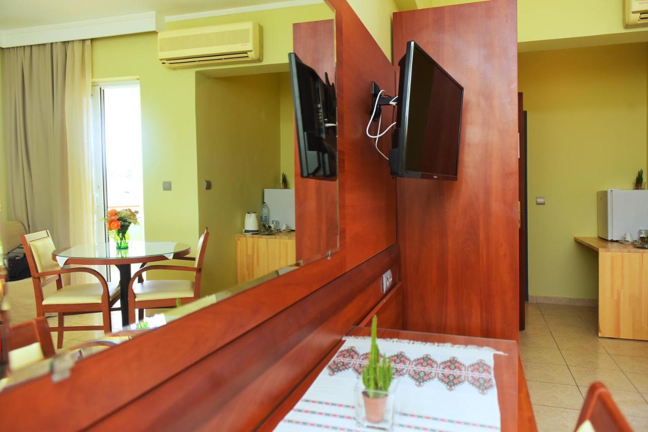 Esmeralda Hotel Kremasztí Kültér fotó