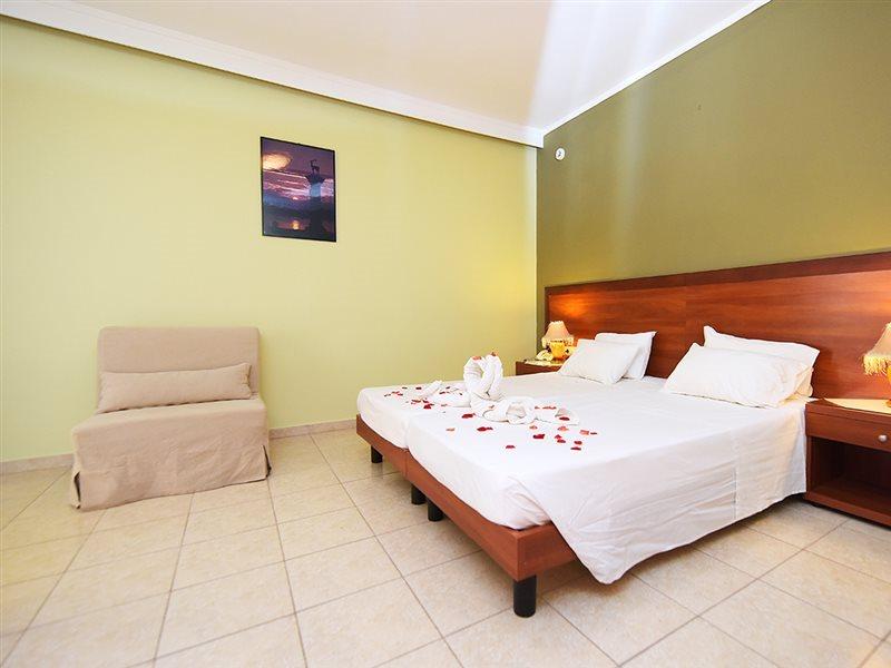 Esmeralda Hotel Kremasztí Kültér fotó