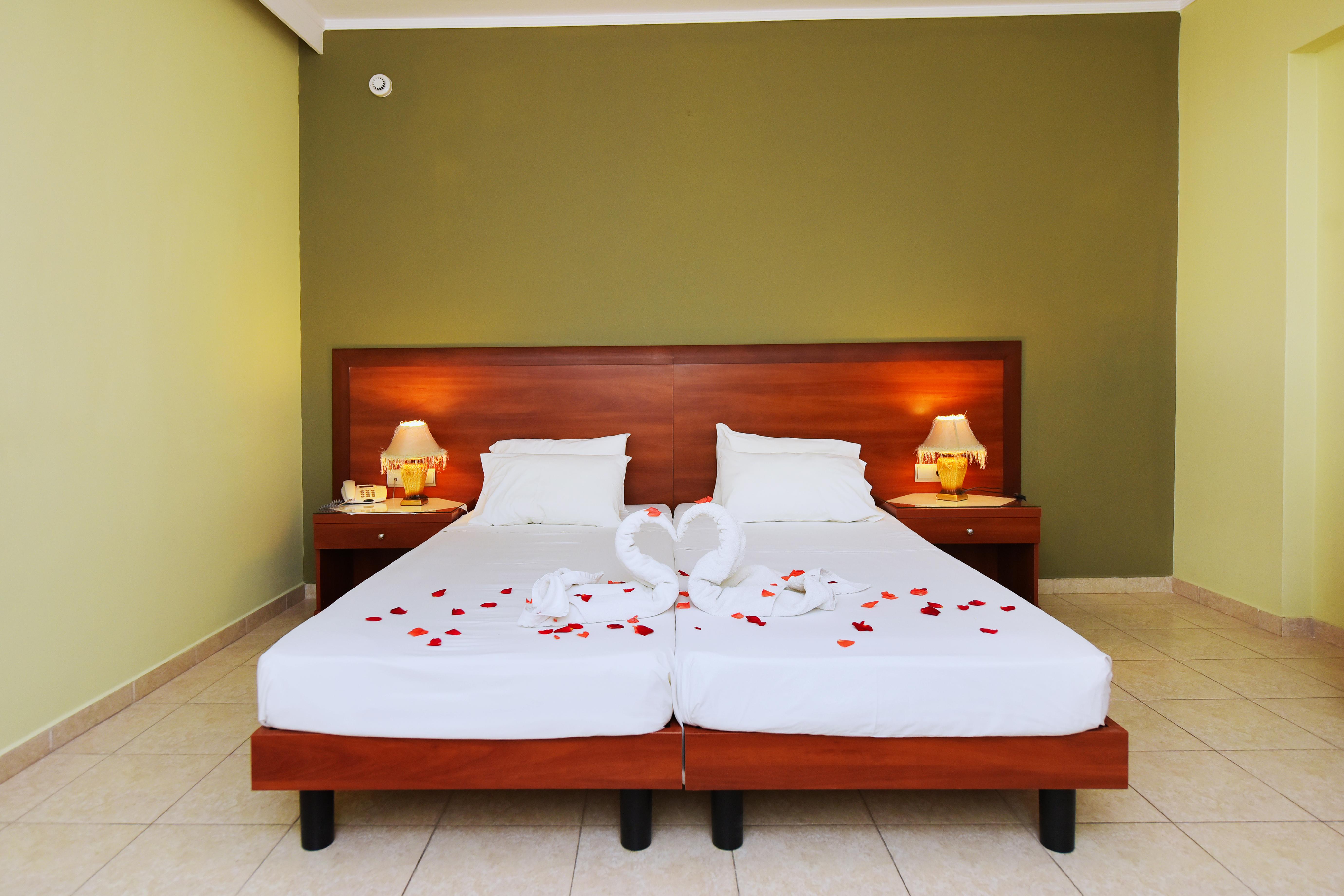 Esmeralda Hotel Kremasztí Kültér fotó