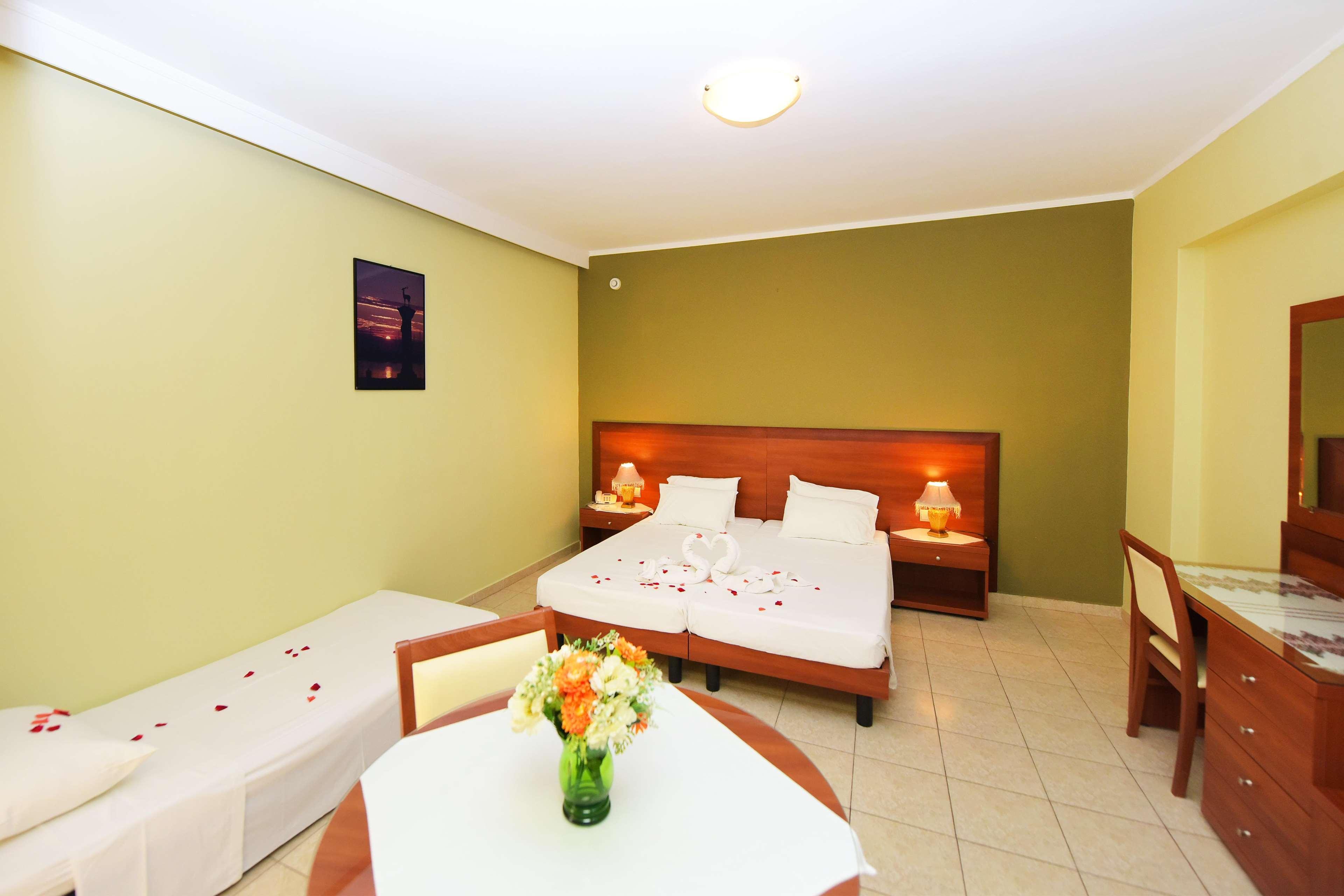 Esmeralda Hotel Kremasztí Kültér fotó