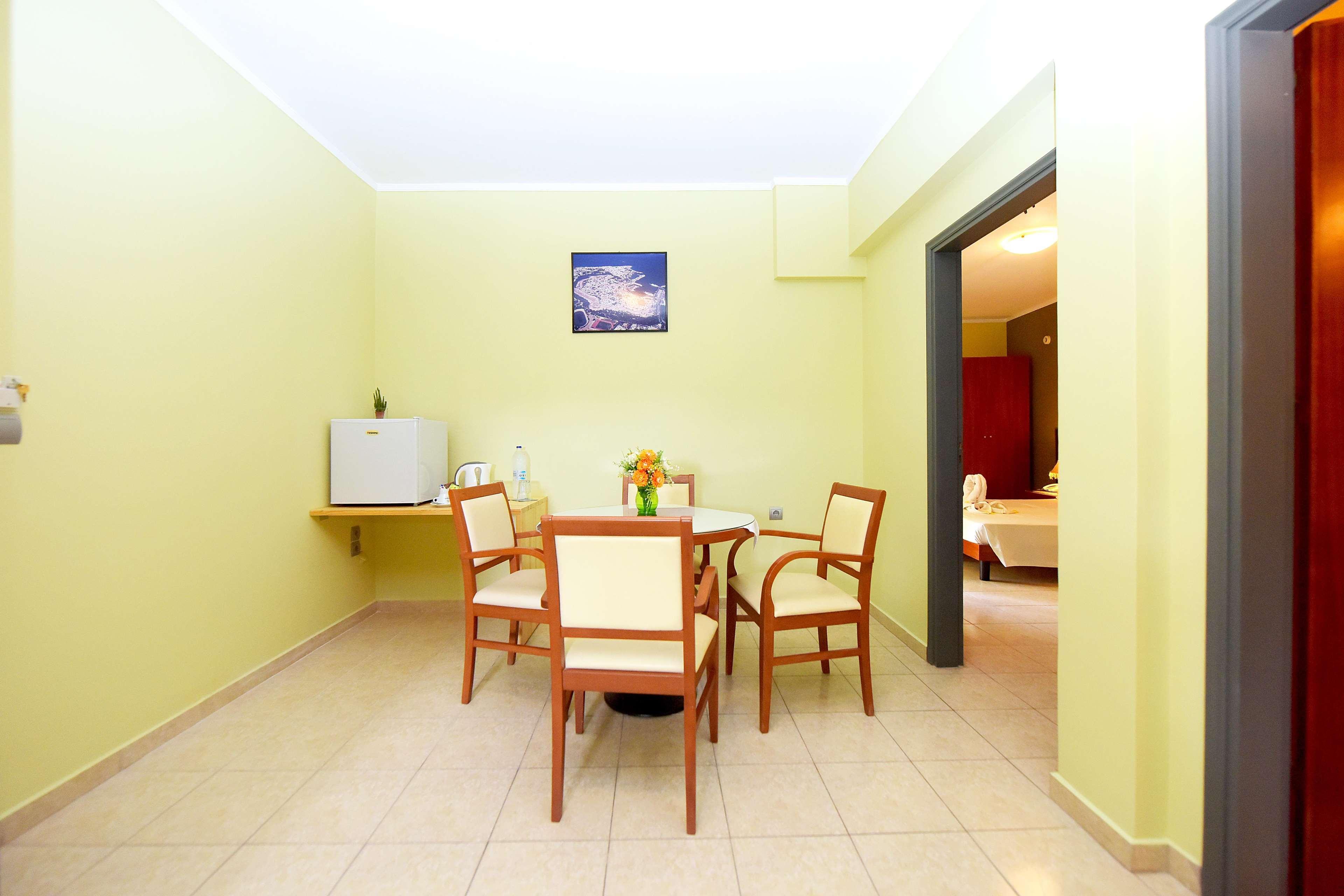 Esmeralda Hotel Kremasztí Kültér fotó