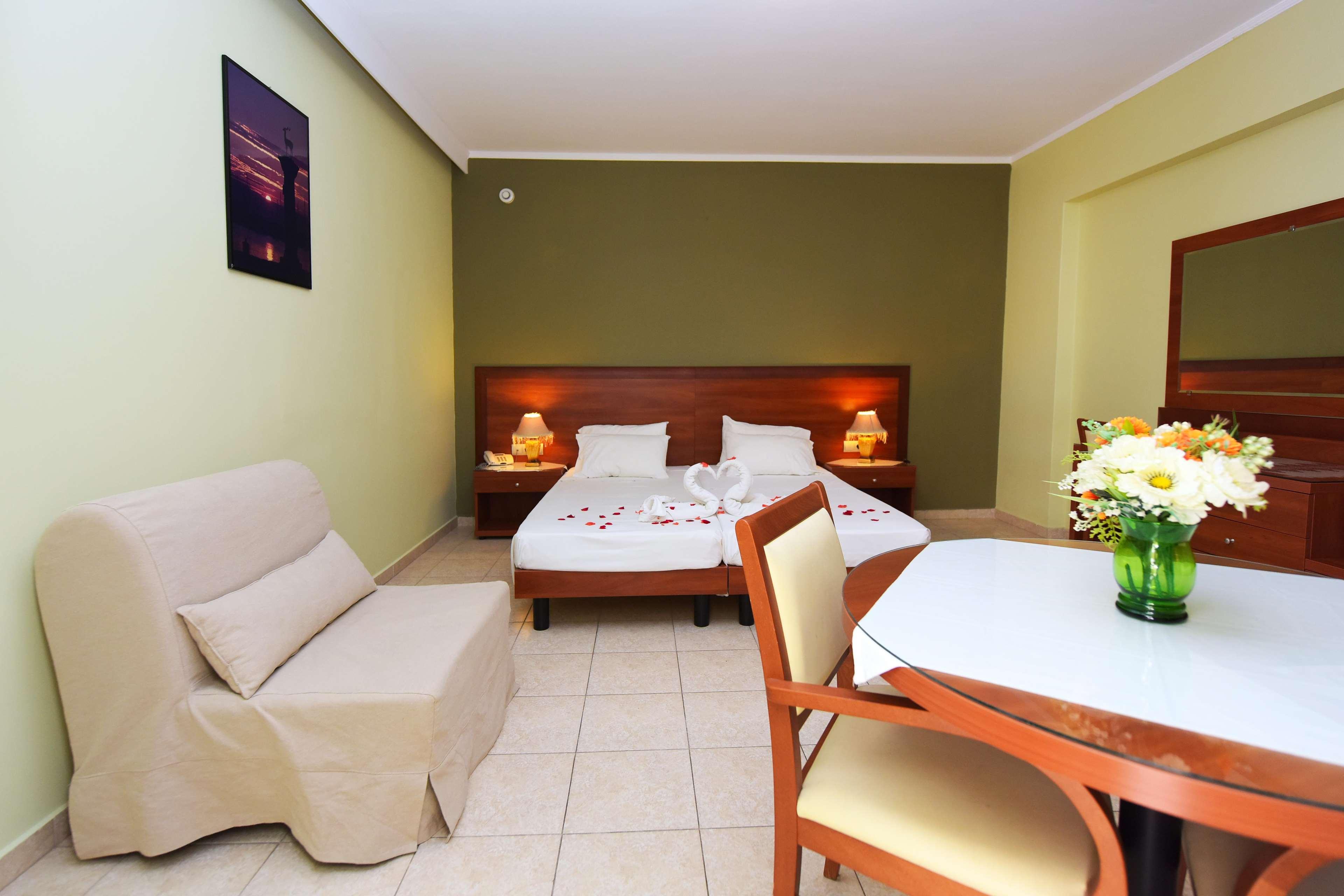 Esmeralda Hotel Kremasztí Kültér fotó