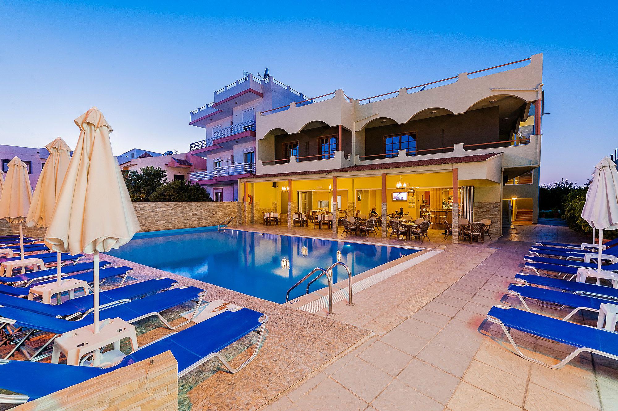 Esmeralda Hotel Kremasztí Kültér fotó